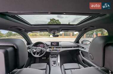 Седан Audi A4 2019 в 