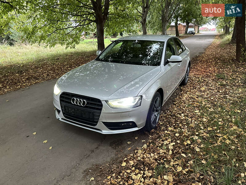 Седан Audi A4 2012 в Козове фото 2 Седан Audi A4 2012 в Козове