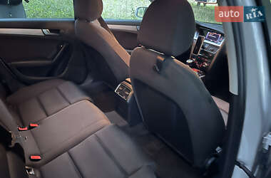 Седан Audi A4 2012 в 
