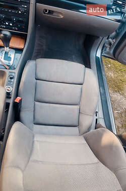 Универсал Audi A4 2001 в 