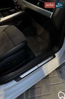 Седан Audi A4 2019 в 