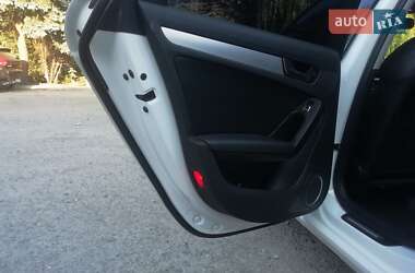 Седан Audi A4 2012 в 
