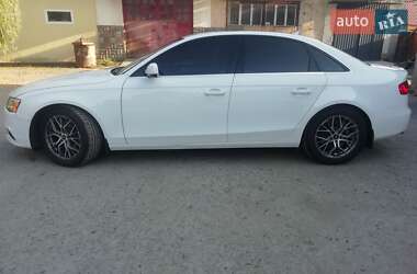 Седан Audi A4 2012 в 