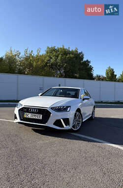 Седан Audi A4 2024 в 