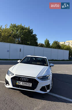 Седан Audi A4 2024 в Львове