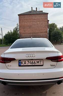 Седан Audi A4 2018 в 