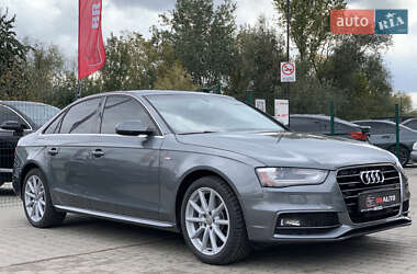 Седан Audi A4 2015 в 
