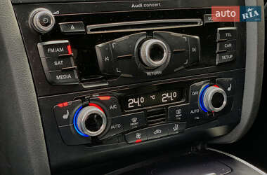Седан Audi A4 2015 в 
