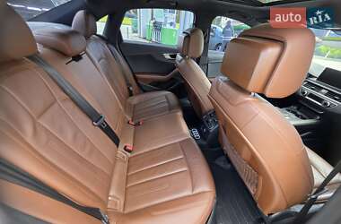 Седан Audi A4 2016 в 