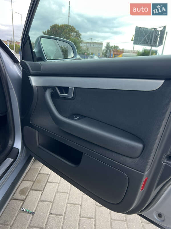 Седан Audi A4 2005 в Луцке