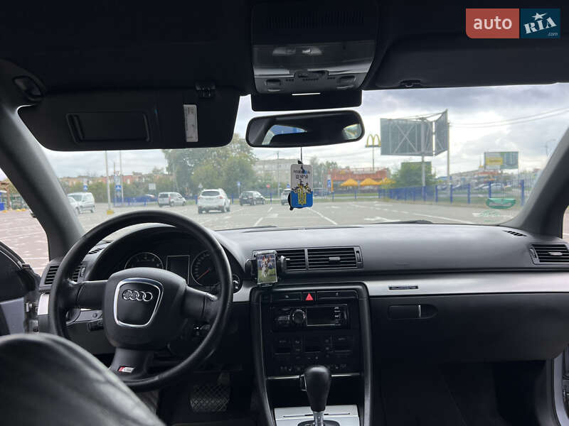 Седан Audi A4 2005 в Луцке