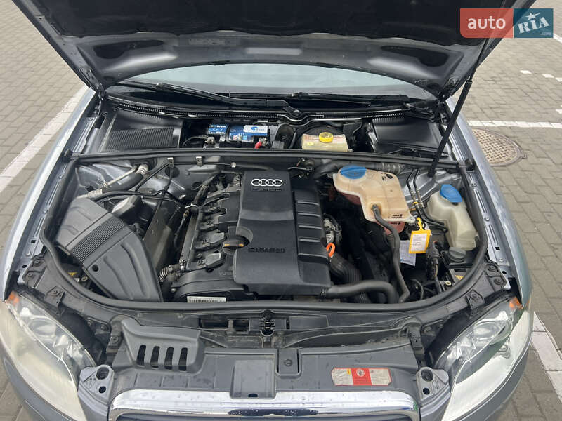Седан Audi A4 2005 в Луцке