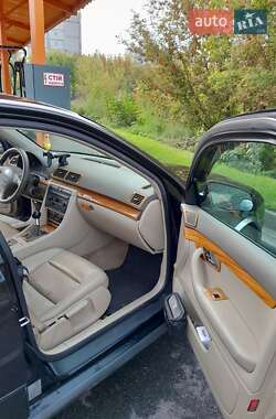 Седан Audi A4 2003 в 