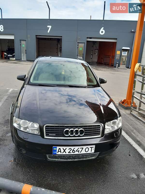 Седан Audi A4 2003 в Харькове