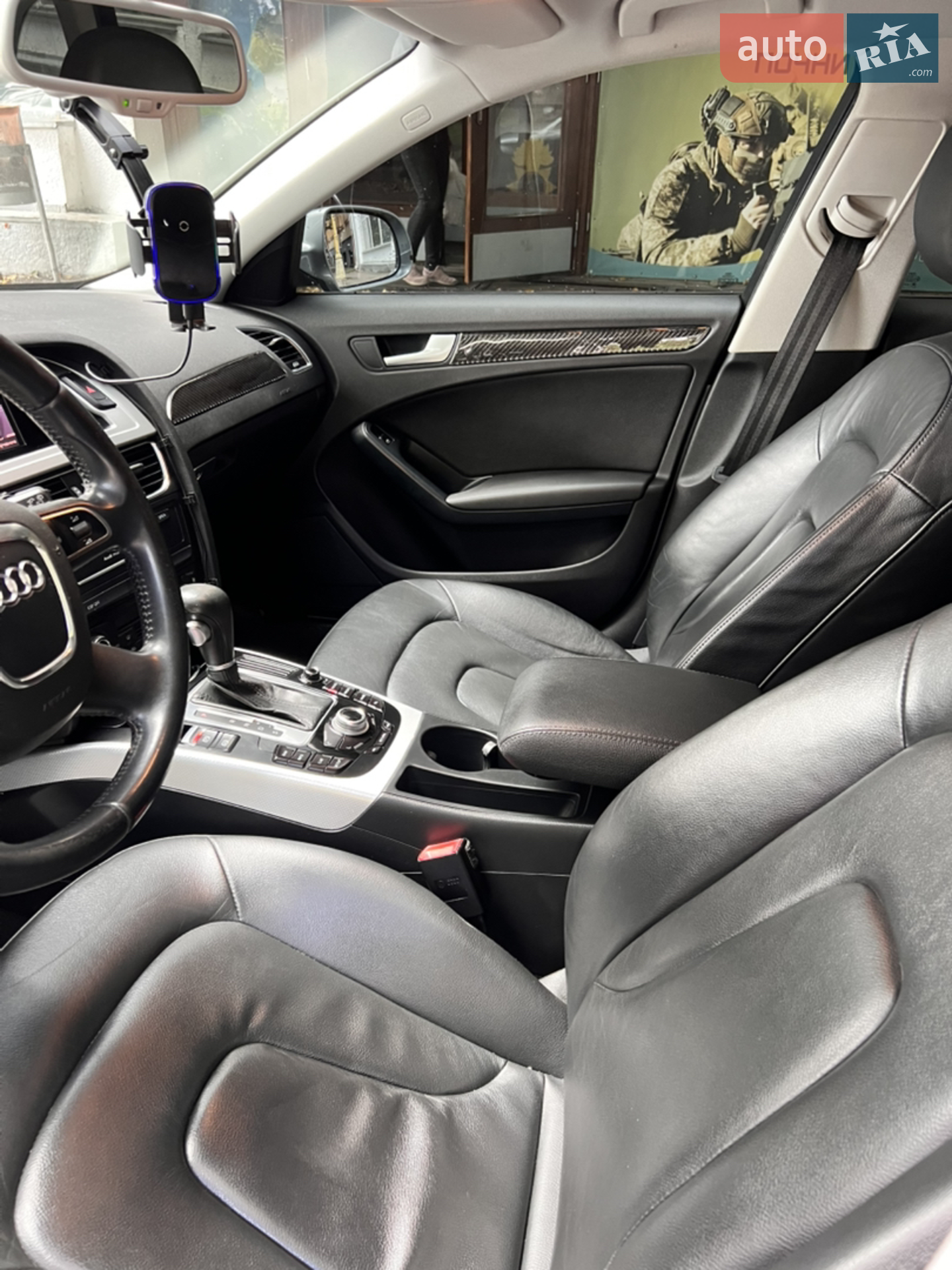 2010 Audi A4 - мініатюра 18