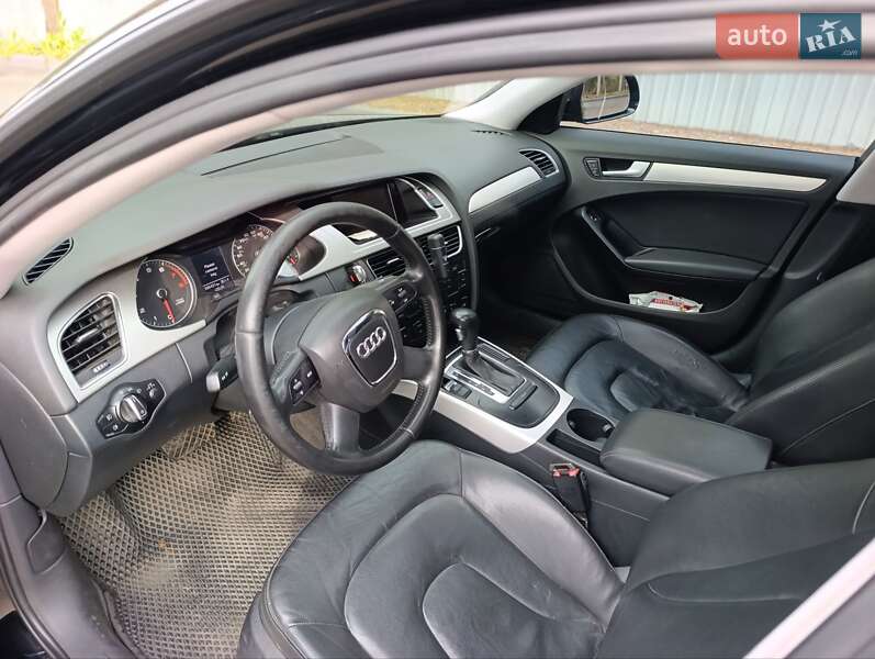 Седан Audi A4 2009 в Одесі