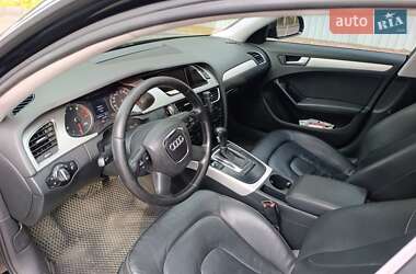 Седан Audi A4 2009 в 