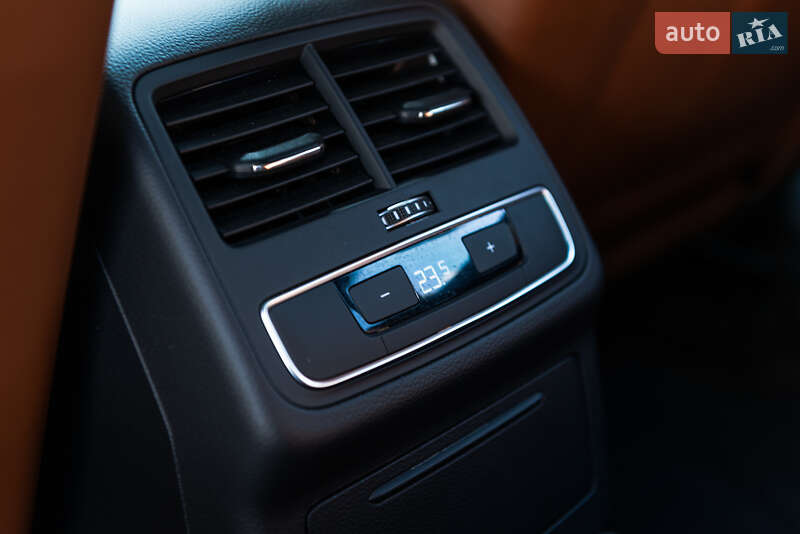 Универсал Audi A4 2016 в Мукачево