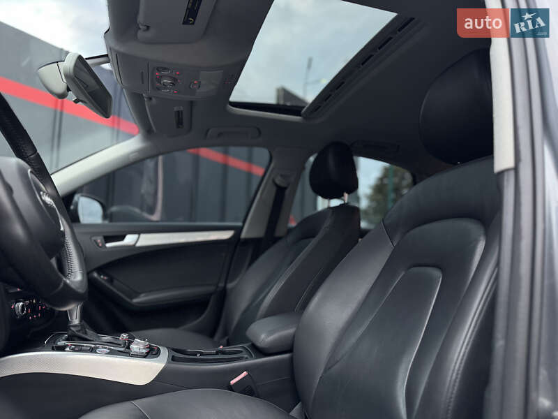 Седан Audi A4 2015 в Луцке