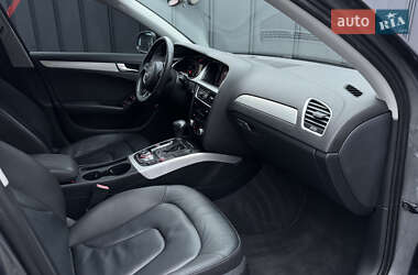 Седан Audi A4 2015 в 