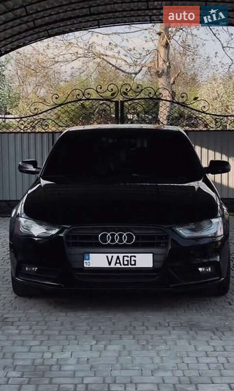Седан Audi A4 2013 в Романківцях