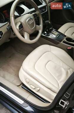 Седан Audi A4 2012 в 