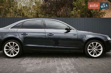 Седан Audi A4 2012 в 