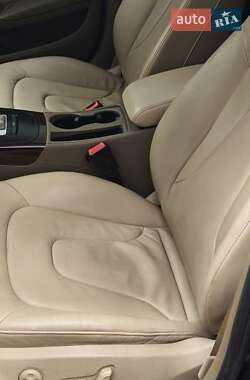 Седан Audi A4 2012 в 