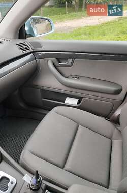 Универсал Audi A4 2004 в 