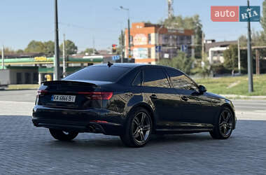 Седан Audi A4 2016 в 