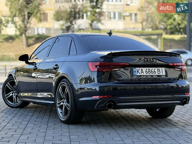 Седан Audi A4 2016 в Днепре
