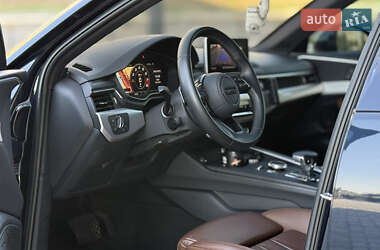 Седан Audi A4 2016 в 