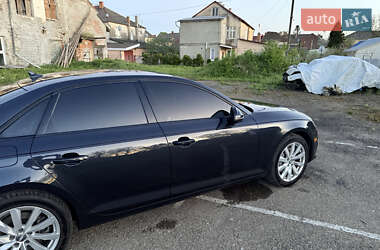 Седан Audi A4 2016 в 