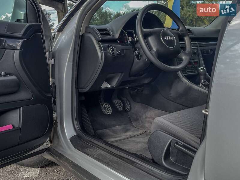 Універсал Audi A4 2002 в Києві