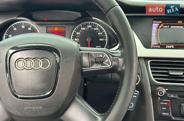 Седан Audi A4 2011 в 
