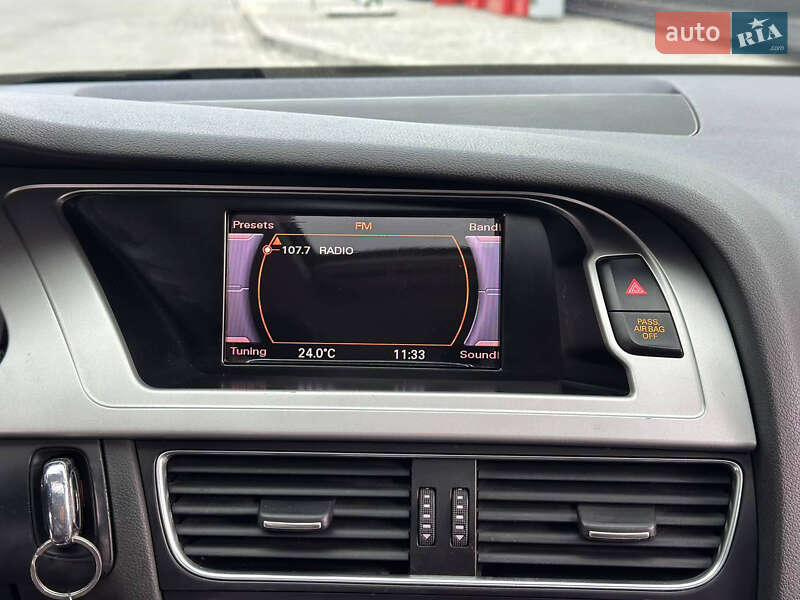Седан Audi A4 2011 в Дніпрі