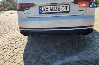 Седан Audi A4 2018 в 