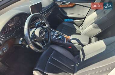 Седан Audi A4 2018 в 