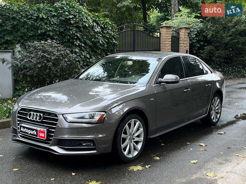 Седан Audi A4 2014 в 