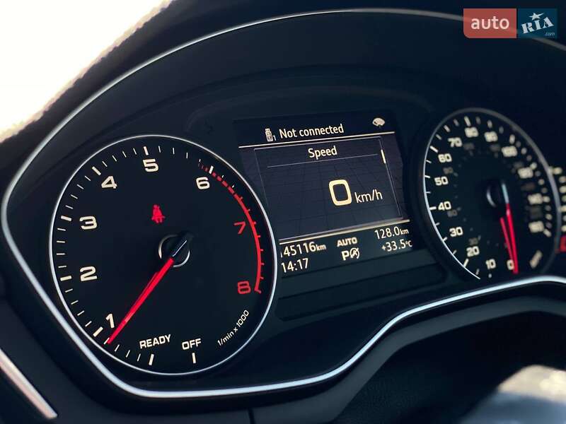 Седан Audi A4 2016 в Киеве