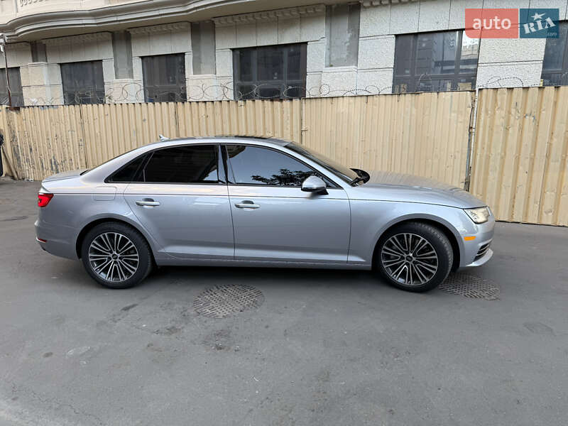 Седан Audi A4 2016 в Одессе