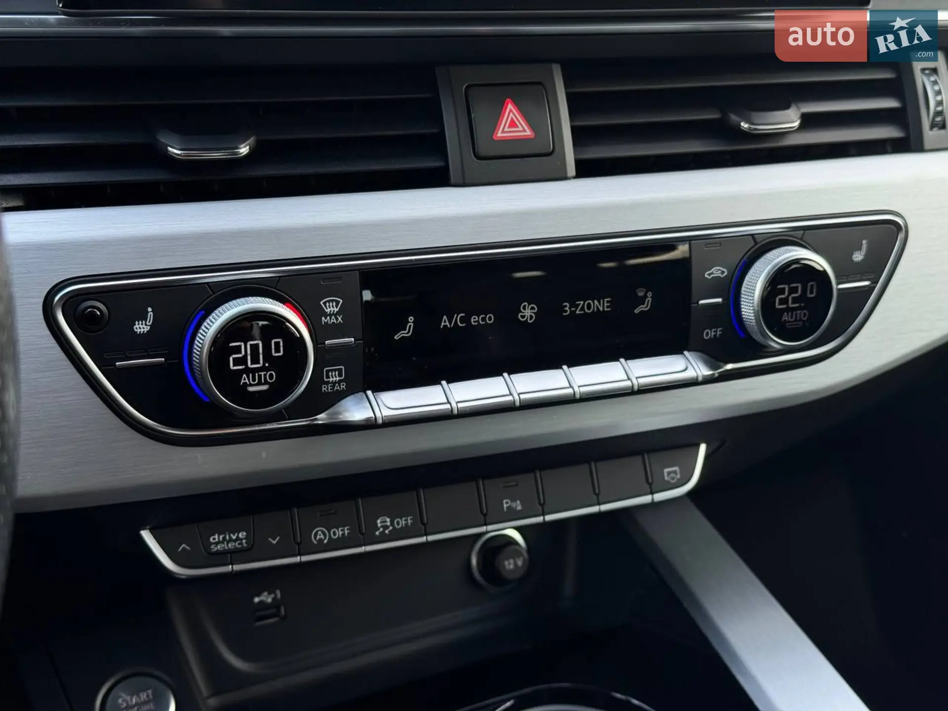 2020 Audi A4 - мініатюра 25