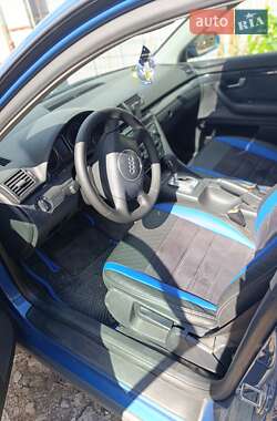 Седан Audi A4 2003 в 