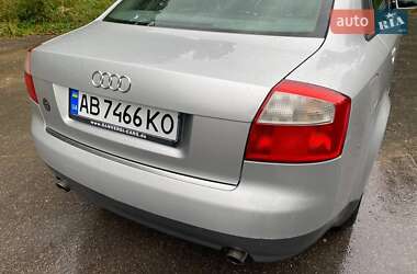 Седан Audi A4 2002 в 