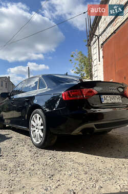 Седан Audi A4 2011 в 