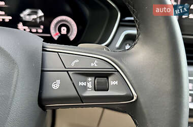 Седан Audi A4 2024 в 