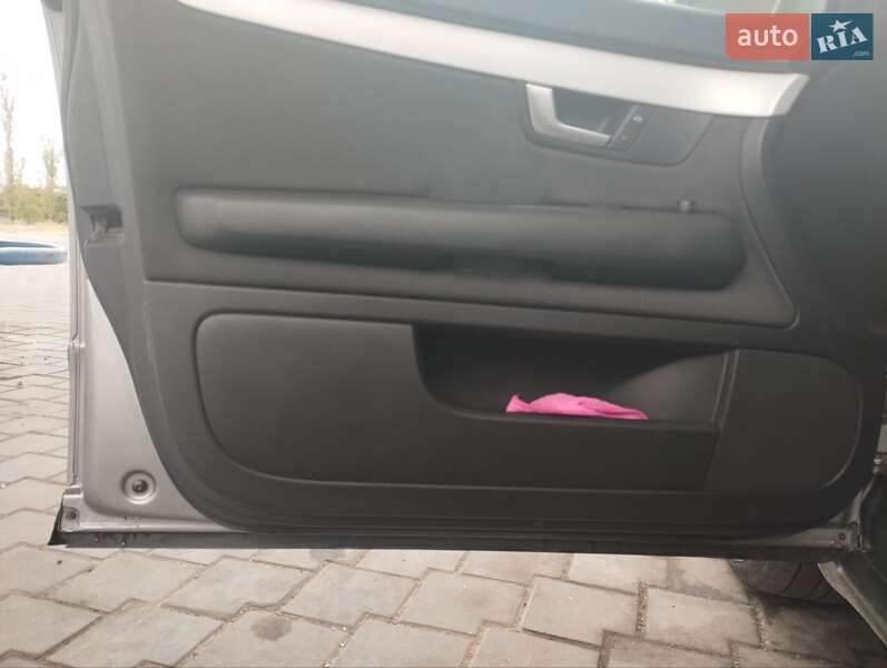Универсал Audi A4 2002 в Николаеве фото 12 Универсал Audi A4 2002 в Николаеве