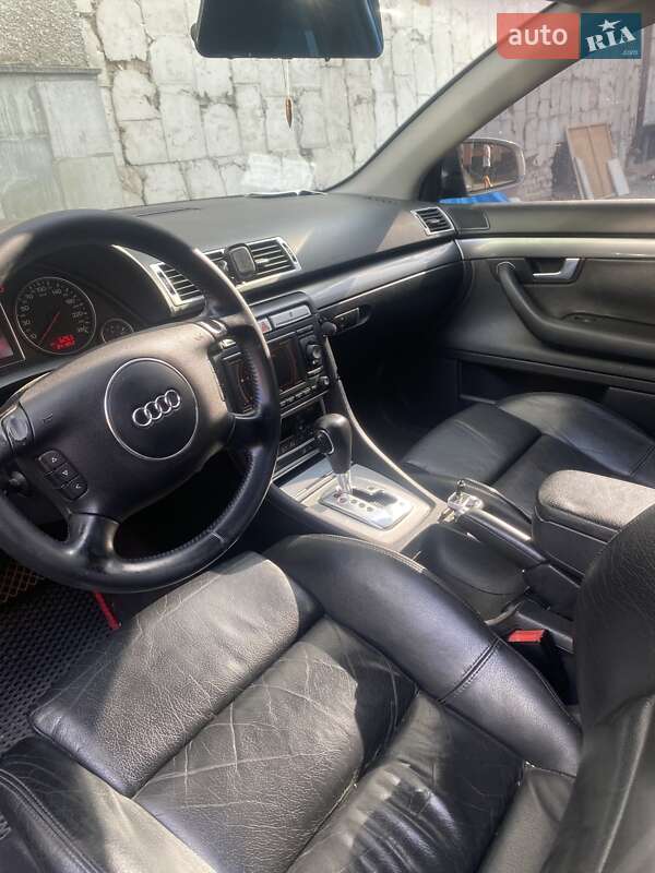 Універсал Audi A4 2002 в Тернополі