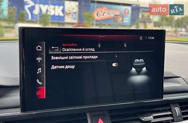 Седан Audi A4 2022 в 