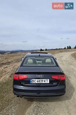 Седан Audi A4 2015 в 